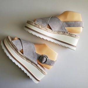 Marc Fisher LTD Glenna Sandals